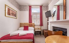 St Athans Hotel  2*